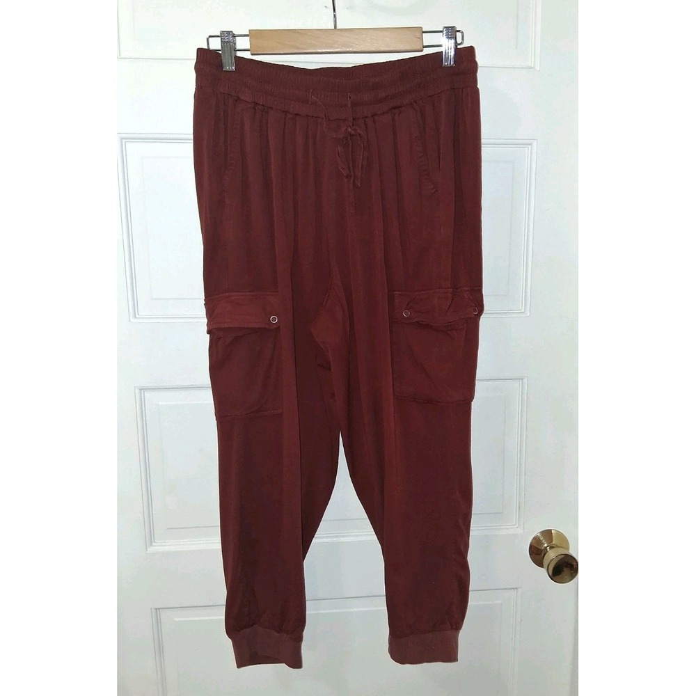 Torrid Cargo Joggers Women Size 1 Red Excellent Relaxed Fit Crepe Drawstring